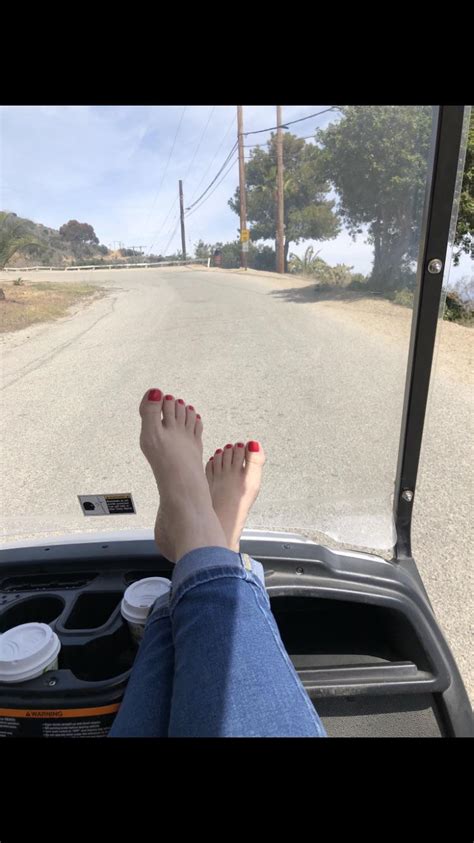 sexy wifes feet